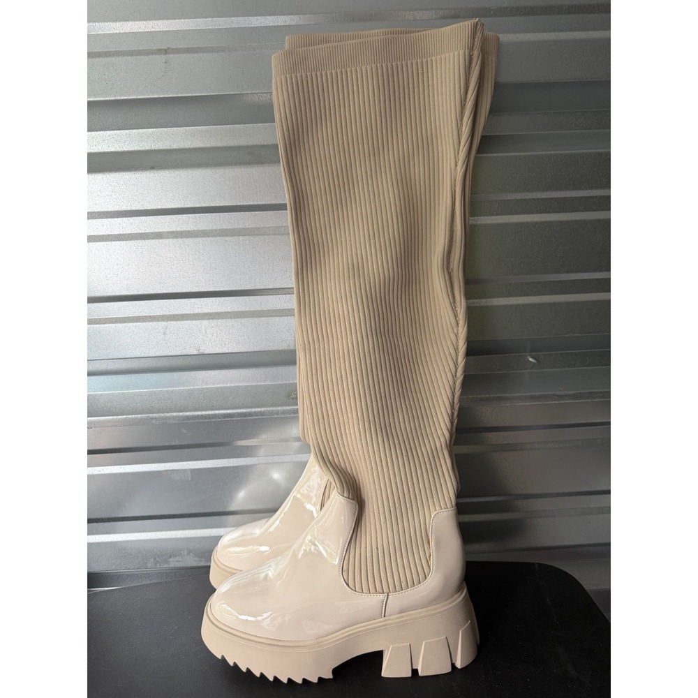 Fashion To Figure Knee High  Oatmilk Sock Boots Chunky Sz 9W Platform‎ B-1